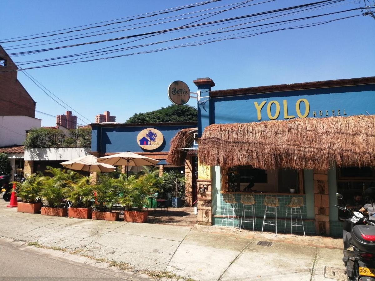 Yolo Hostel Medellín Eksteriør billede